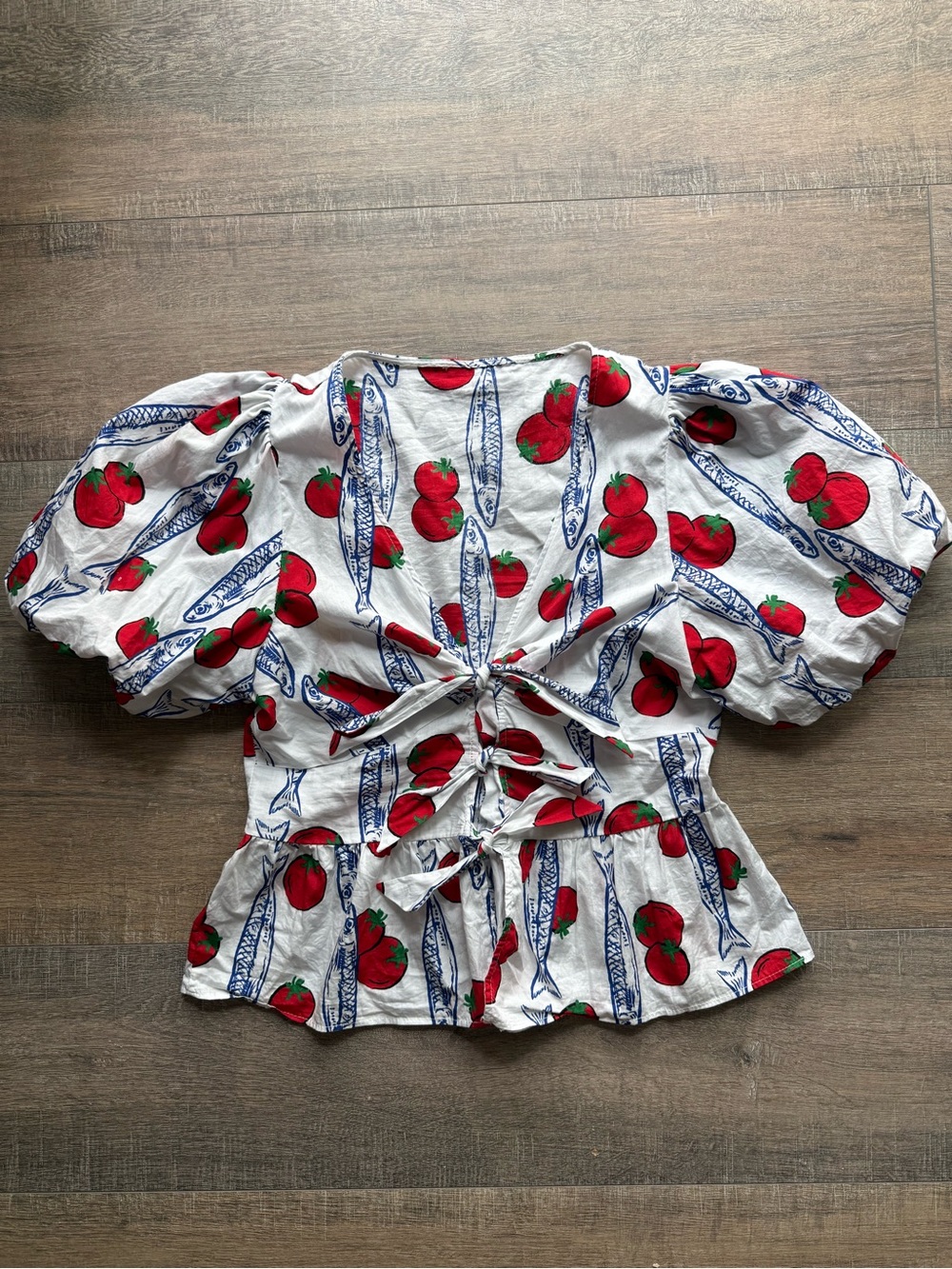 Cotton Sardine and Tomato Tie Front Blouse